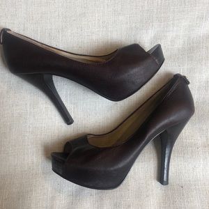 Michael Kors peep toe pumps burgundy wine sz 6